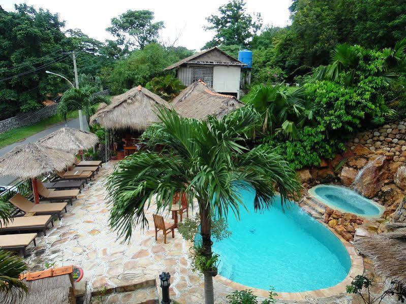 The Beach House Kep Exterior photo